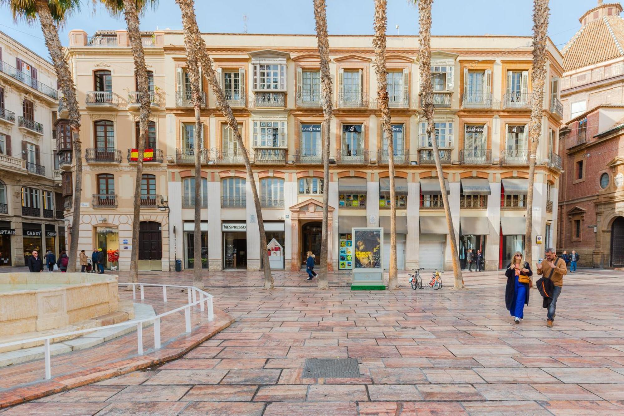 Plaza De La Constitucion Apartment Malaga Exterior photo